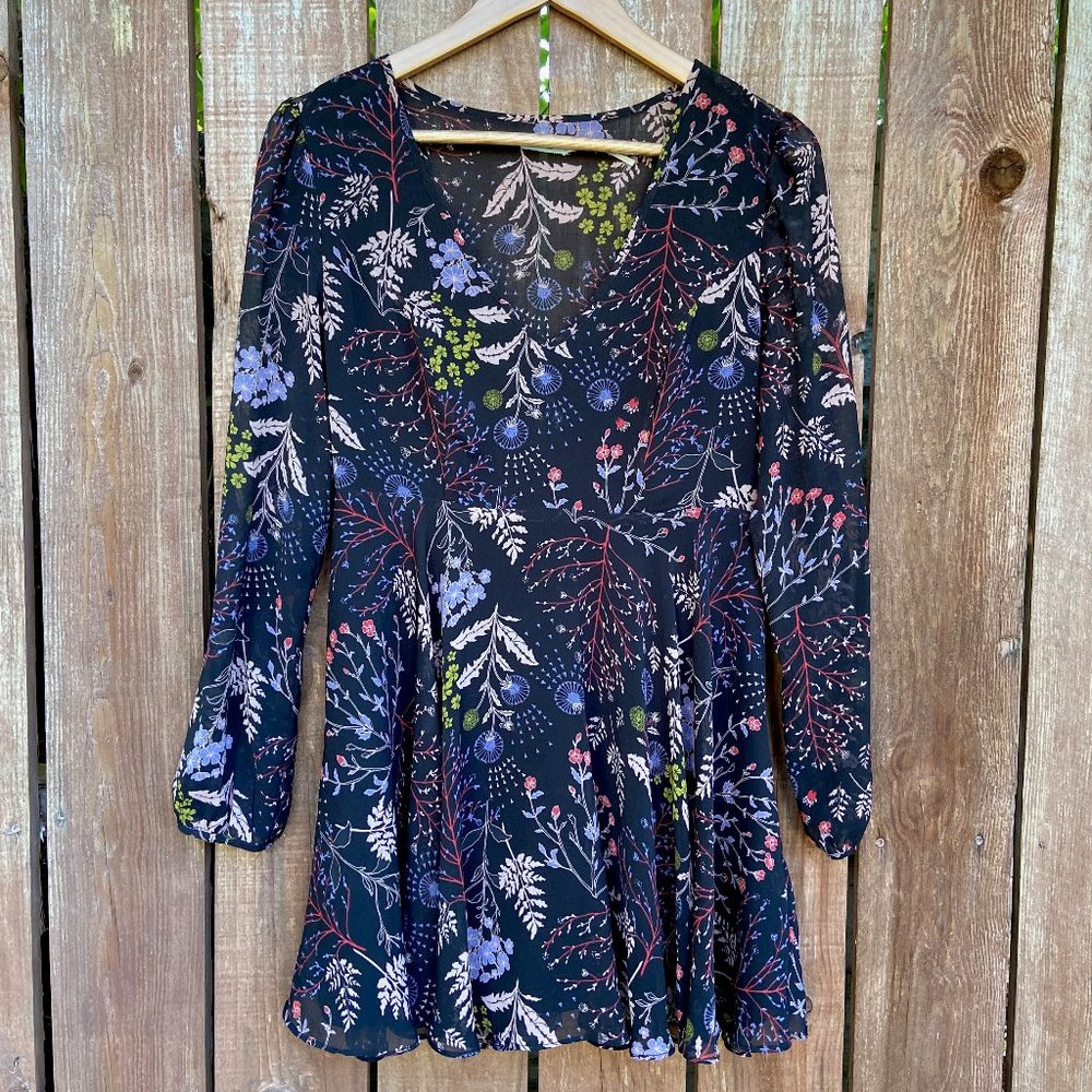 Kimchi Blue Floral Chiffon Long Sleeve Dress Size 4